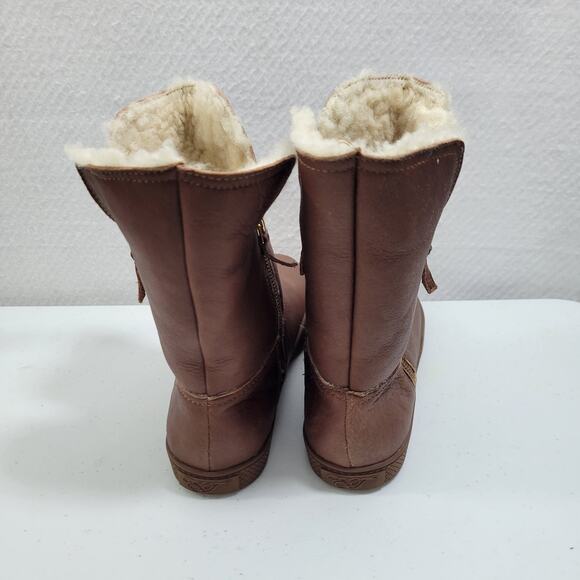 Elie Tahari Iris Brown Leather Boots Faux Fur Lining Size 39.5 (9) 61724-2683 - Picture 3 of 7